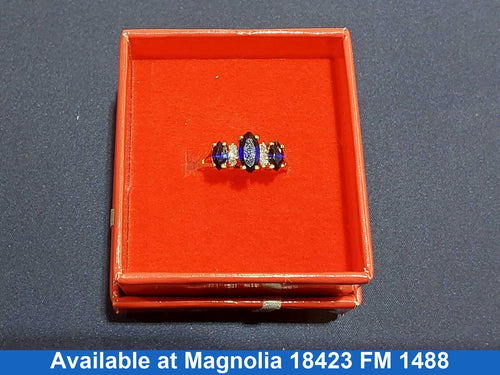 Women's Ring - Yellow Gold 14k (.585) 2.4 grams Size 7
