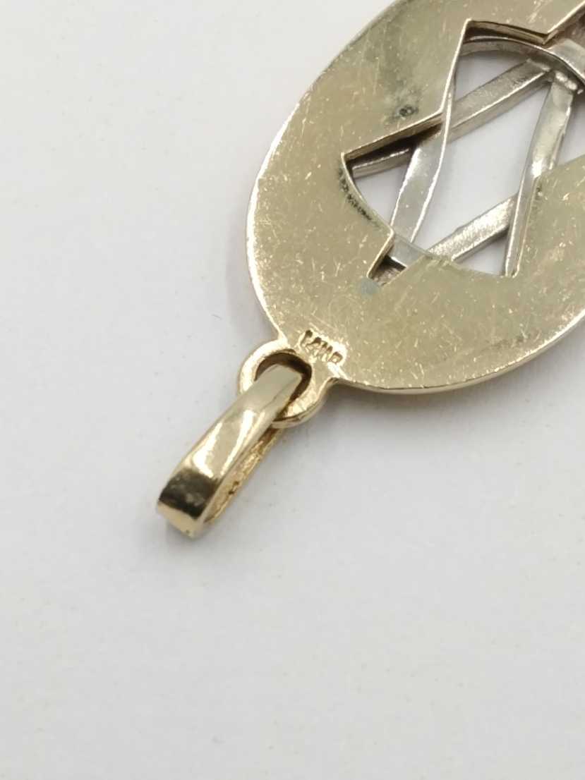 Symbol Pendant - Yellow Gold 14k (.585) 5.1 grams