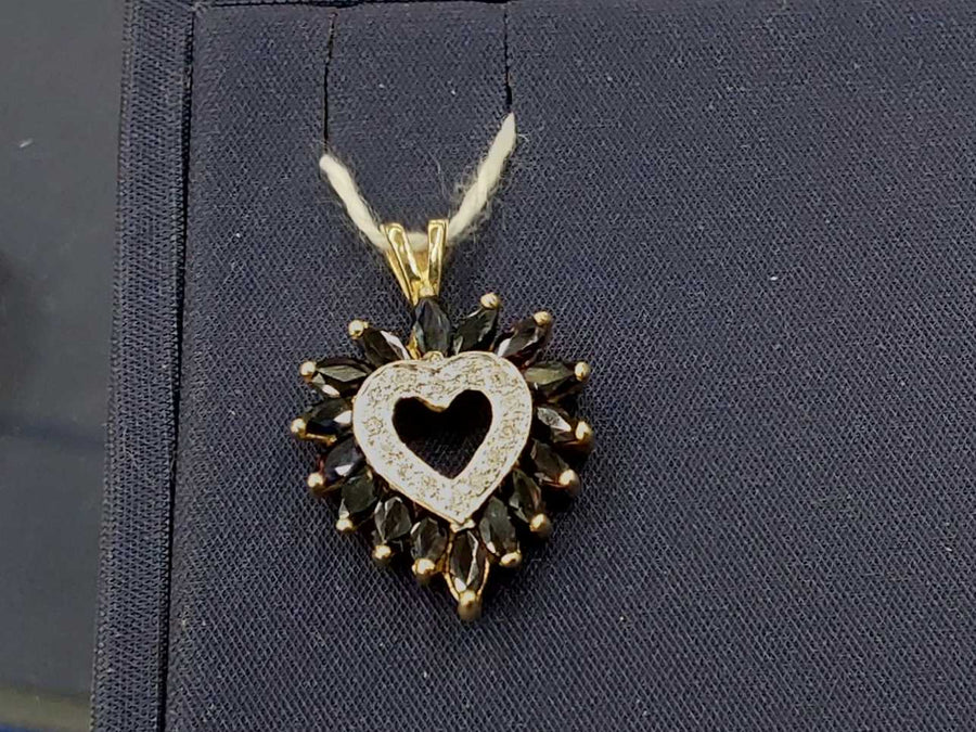 Symbol Pendant - Yellow Gold 10k (.417) 2 grams