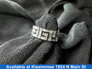 Women's Ring - White Gold 18k (.750) 4.6 grams Size 8