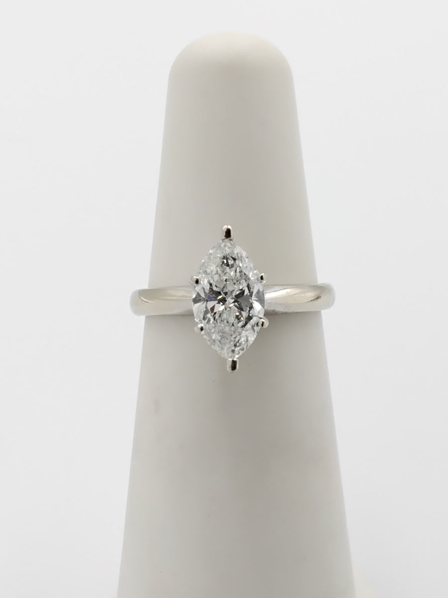Women's Ring - Solitaire - White Gold 14k (.585) 2.4 grams Size 4.5
