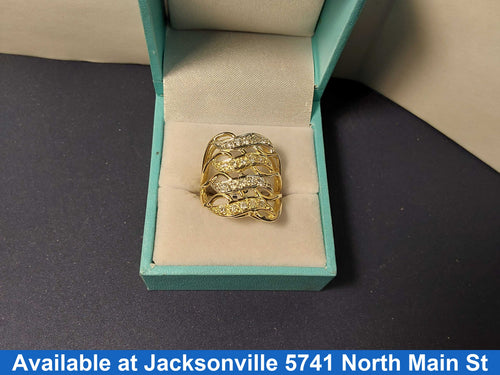 Women's Ring - Tricolor Gold 22k (.917) 6.4 grams Size 6.5