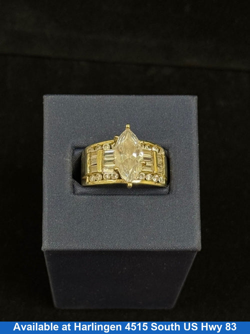 Women's Ring - Yellow Gold 10k (.417) 7.1 grams Size 12