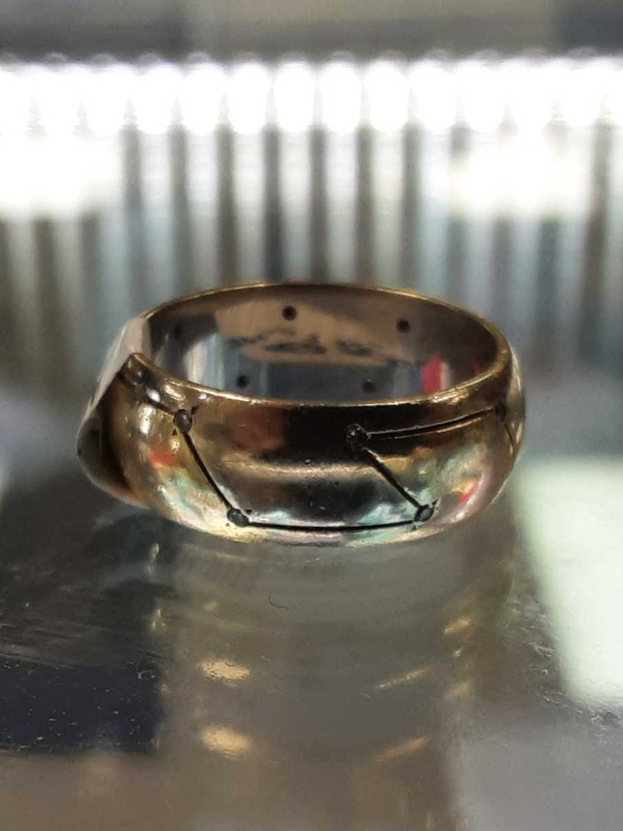 Ring - Wedding Band - Yellow Gold 10k (.417) 6.8 grams Size 7.5
