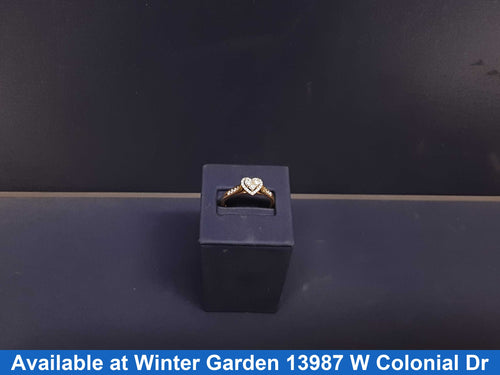 Women's Ring - Yellow Gold 14k (.585) 3.9 grams Size 11.5