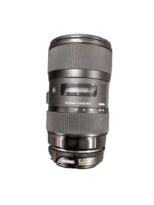 Sigma 18-35mm Black Photographic Lens