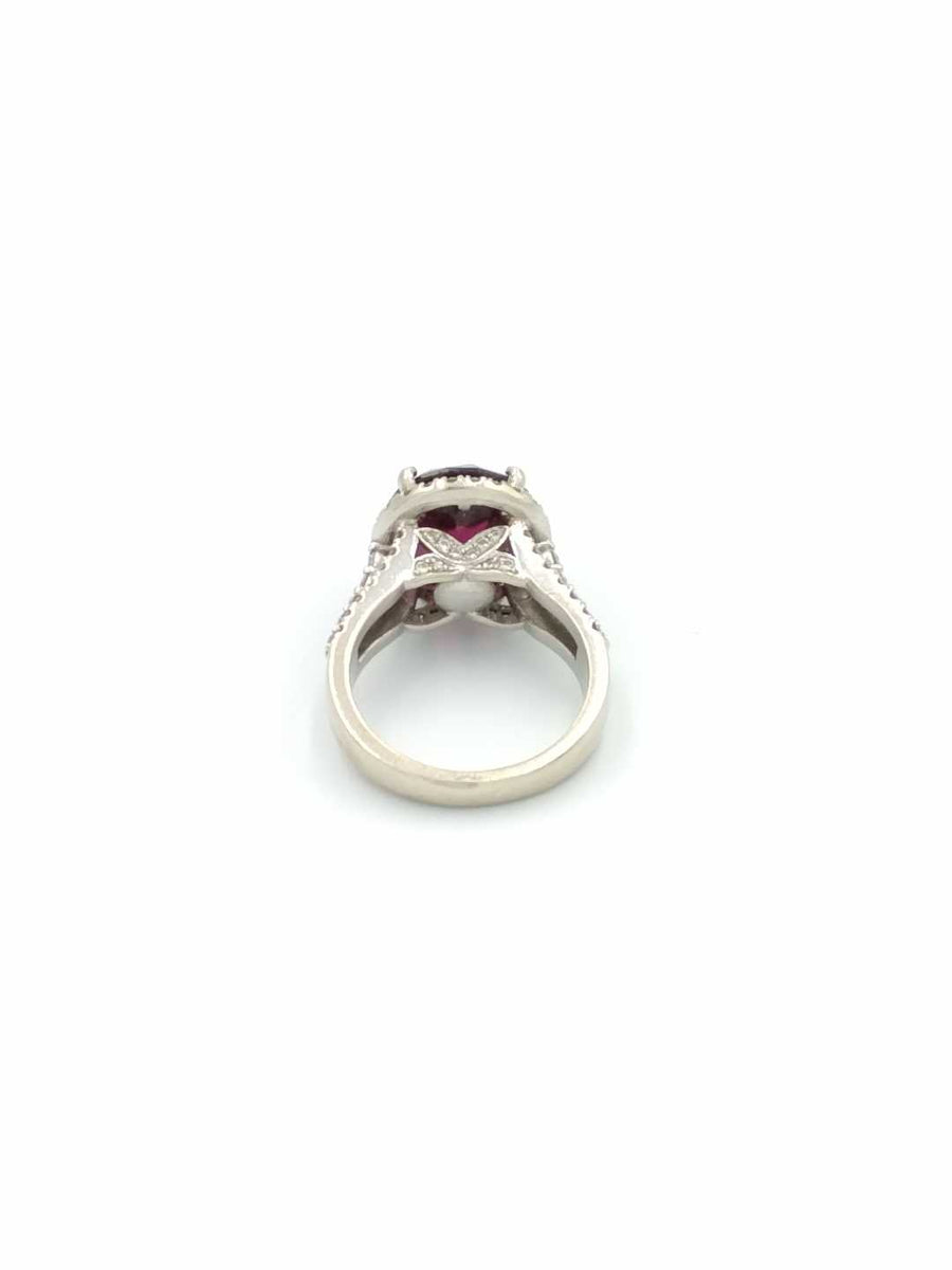 Women's Ring - White Gold 10k (.417) 8.3 grams Size 6