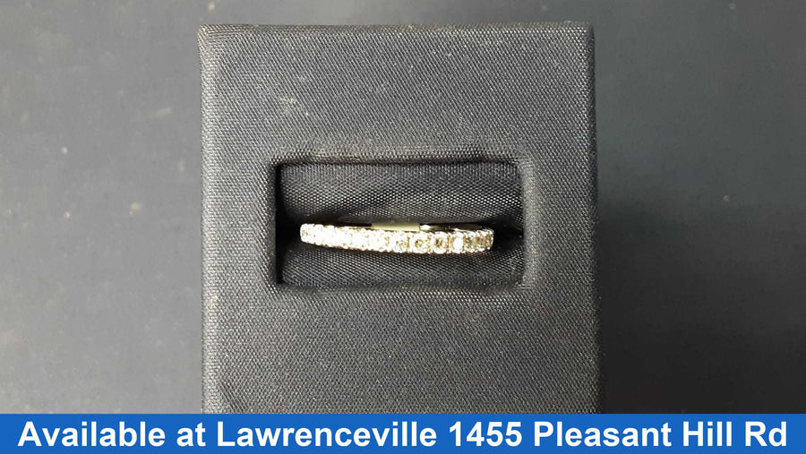 Ring - Wedding Band - White Gold 14k (.585) 1.8 grams Size 7