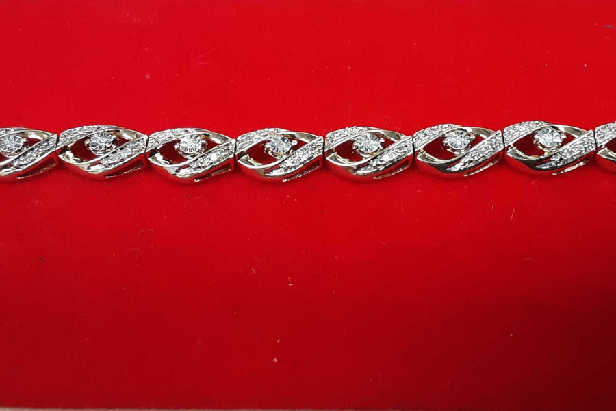 Tennis Bracelet - Yellow Gold 10k (.417) 7.7 grams 7 inch