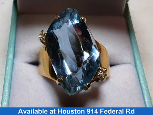 Women's Ring - Yellow Gold 18k (.750) 14 grams Size 11
