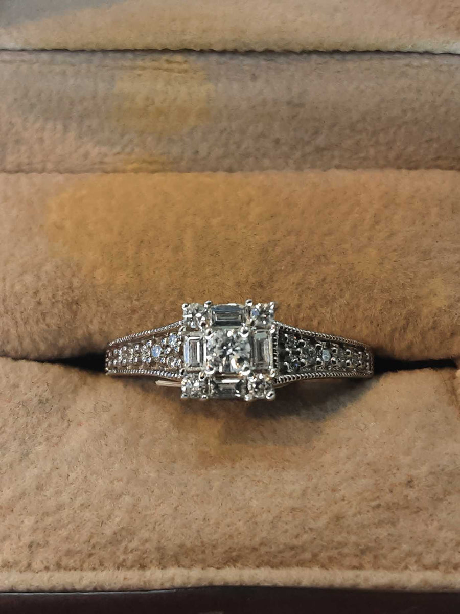 Ring - Engagement Set - White Gold 10k (.417) 3.7 grams Size 8.5