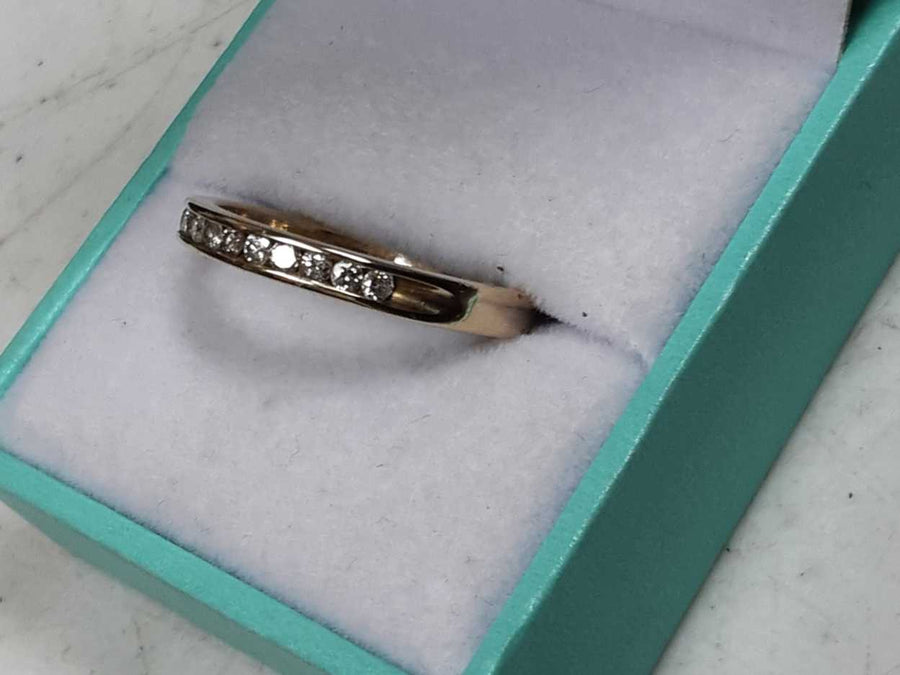 Women's Ring - Anniversary - Yellow Gold 14k (.585) 3.6 grams Size 9.5