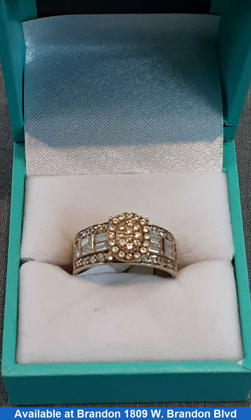 Women's Ring - Yellow Gold 10k (.417) 3.7 grams Size 7.5