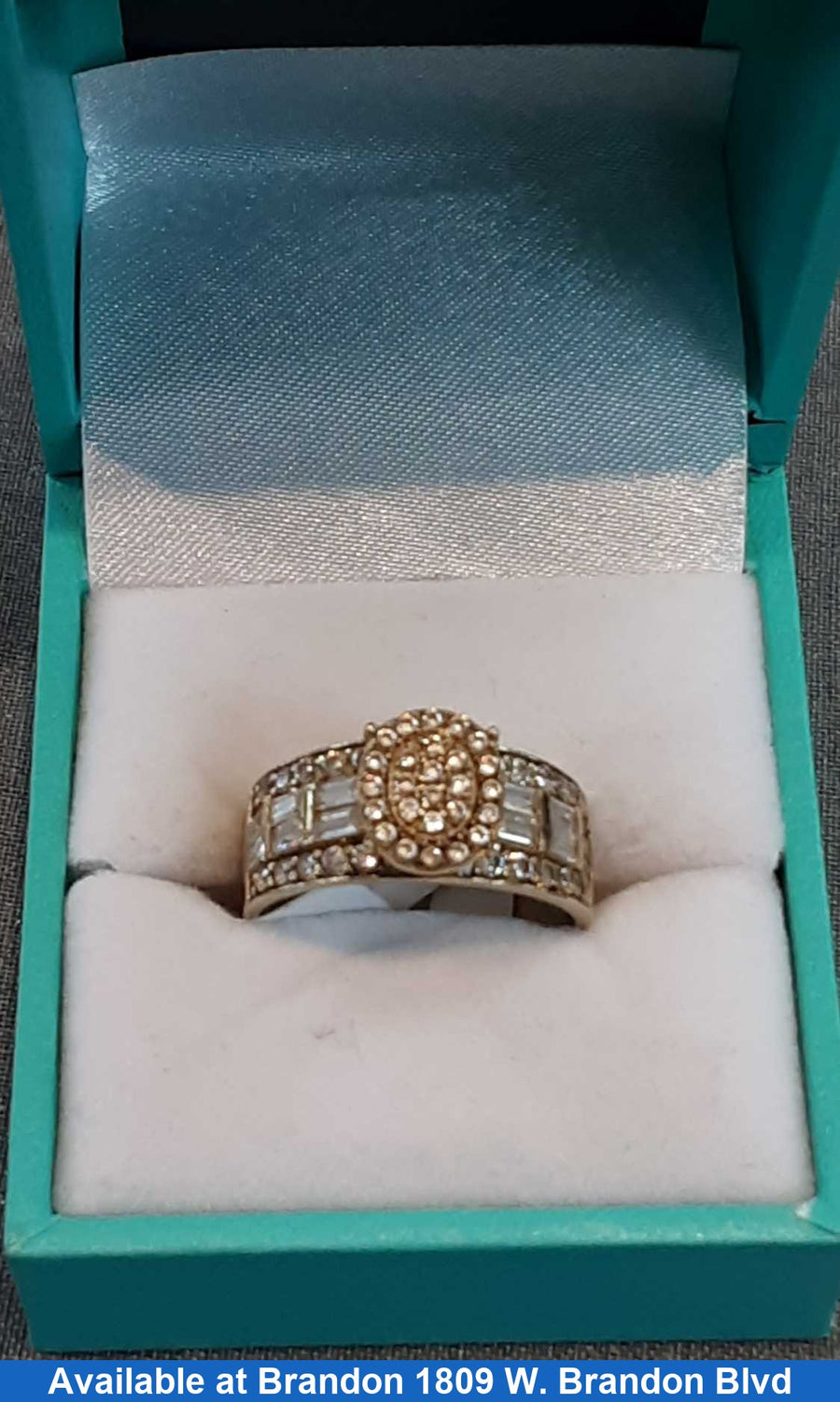 Women's Ring - Yellow Gold 10k (.417) 3.7 grams Size 7.5