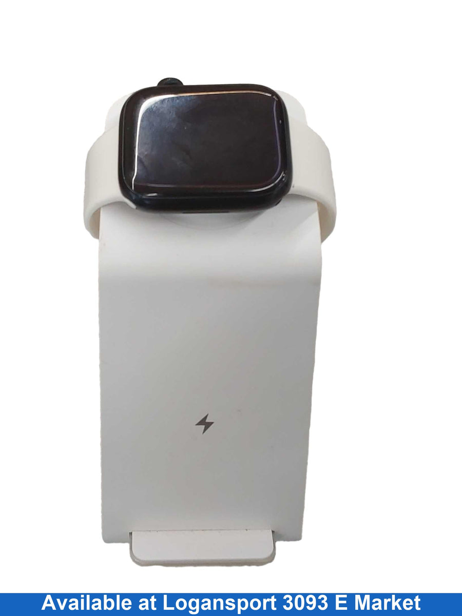 Apple A2474__apple Watch Series 7 White Smart Watch