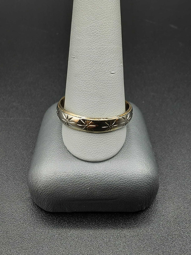 Tricolor Gold 14k (.585) 5.5 grams Size 13.5