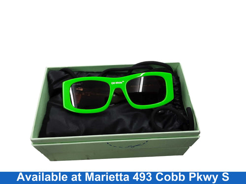 Off White 5209 Green