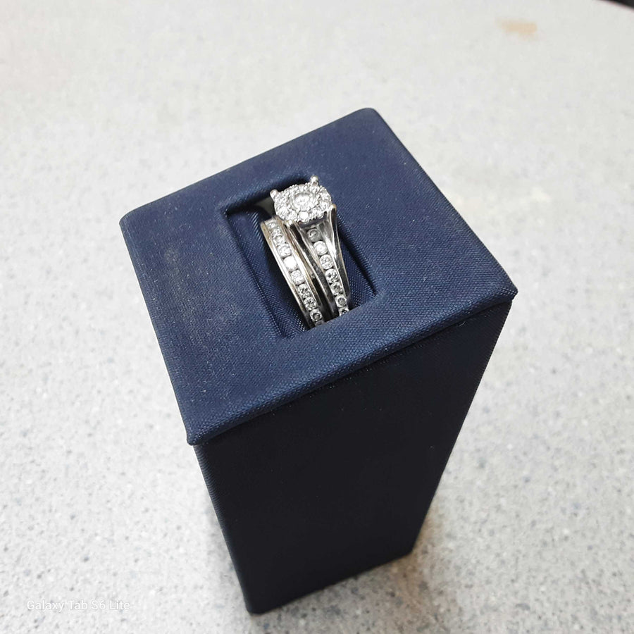 Ring - Engagement Set - White Gold 14k (.585) 7.2 grams Size 8