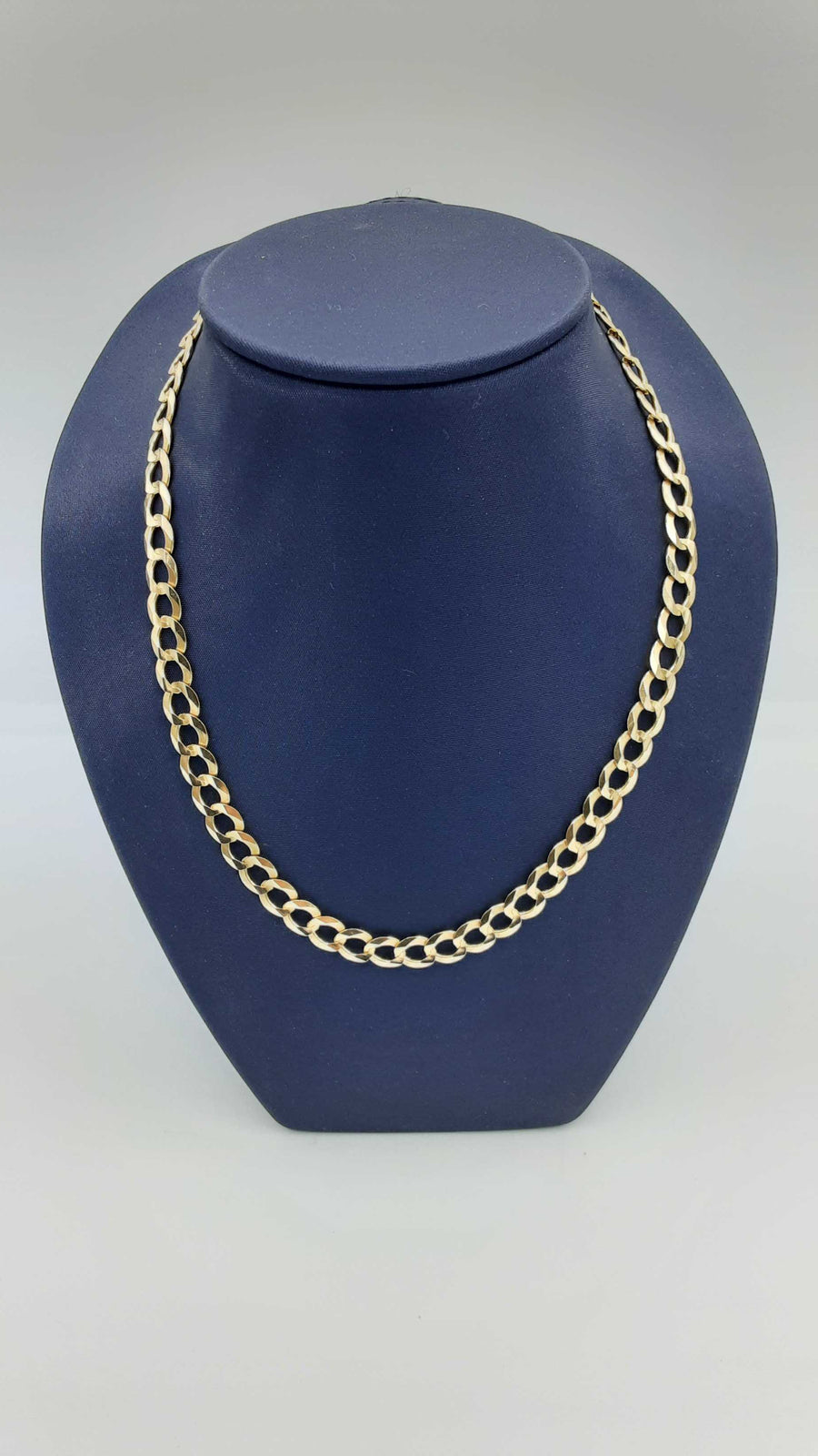 Cuban Link Chain - Yellow Gold 10k (.417) 24.5 grams 18 inch