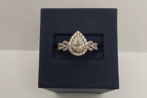 Ring - Wedding Set - White Gold 14k (.585) 4.51 grams Size 7