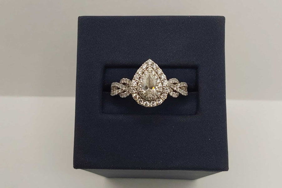 Ring - Wedding Set - White Gold 14k (.585) 4.51 grams Size 7