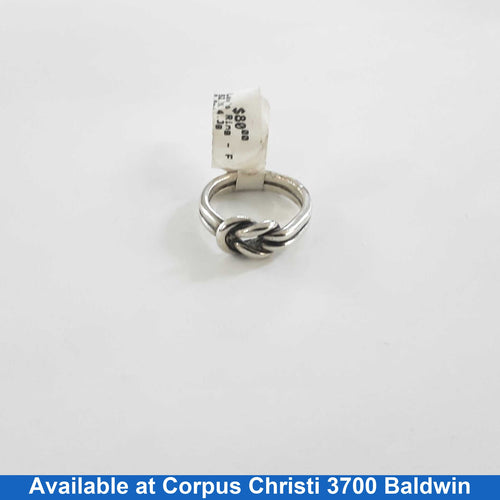 Women's Ring - Silver 4.3 grams Size 8.5