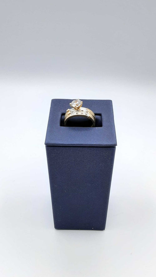 Ring - Engagement Set - Yellow Gold 10k (.417) 4.8 grams Size 7