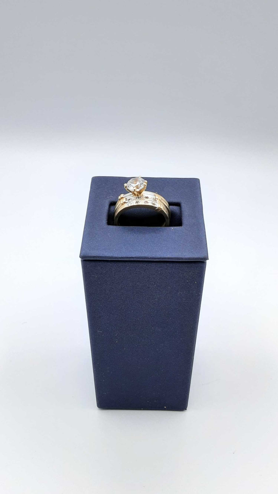Ring - Engagement Set - Yellow Gold 10k (.417) 4.8 grams Size 7