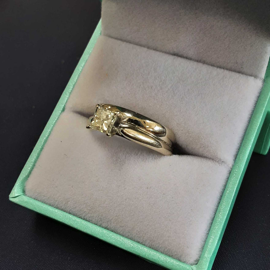 Ring - Engagement Set - White Gold 10k (.417) 4.4 grams Size 9