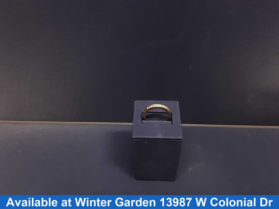 Women's Ring - Anniversary - Yellow Gold 14k (.585) 2.5 grams Size 11.5