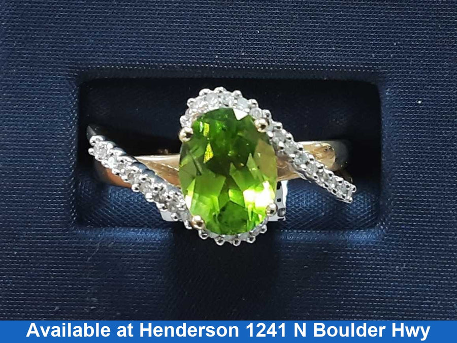 Women's Ring - Yellow Gold 14k (.585) 3.3 grams Size 20