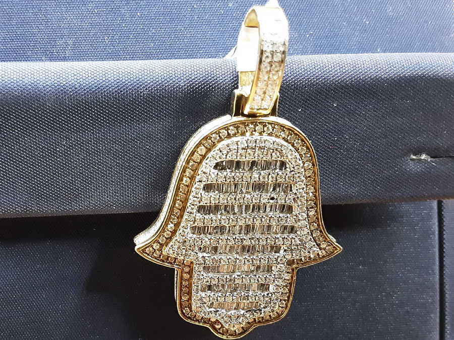 Religious Pendant - Yellow Gold 10k (.417) 10.1 grams