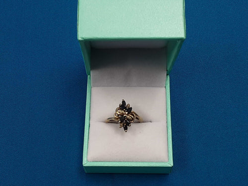 Women's Ring - Yellow Gold 10k (.417) 2.5 grams Size 7.5