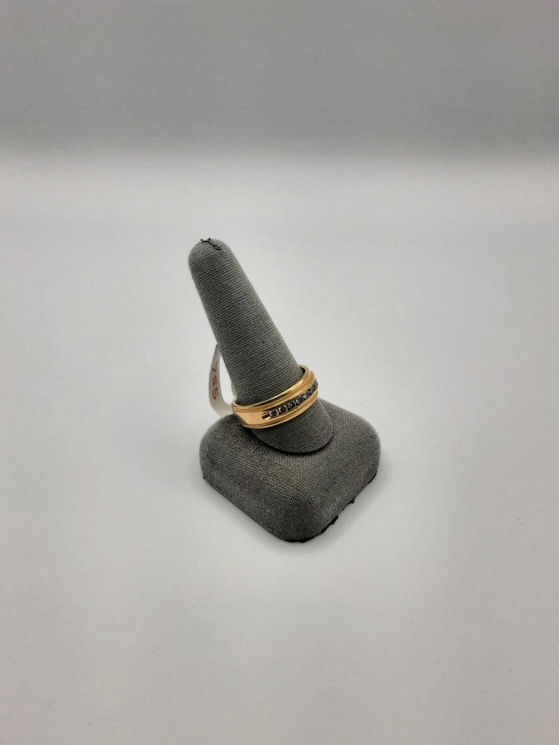 14kt Fancy Wedding Band