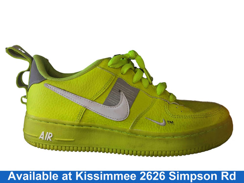 Nike Ar1708-700 Yellow