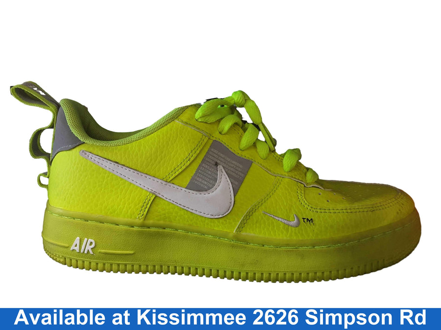 Nike Ar1708-700 Yellow