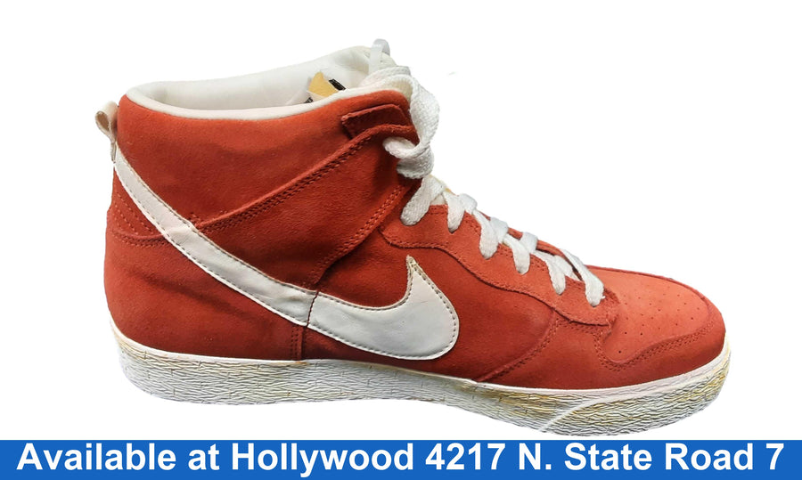 Nike 398263-801 Orange