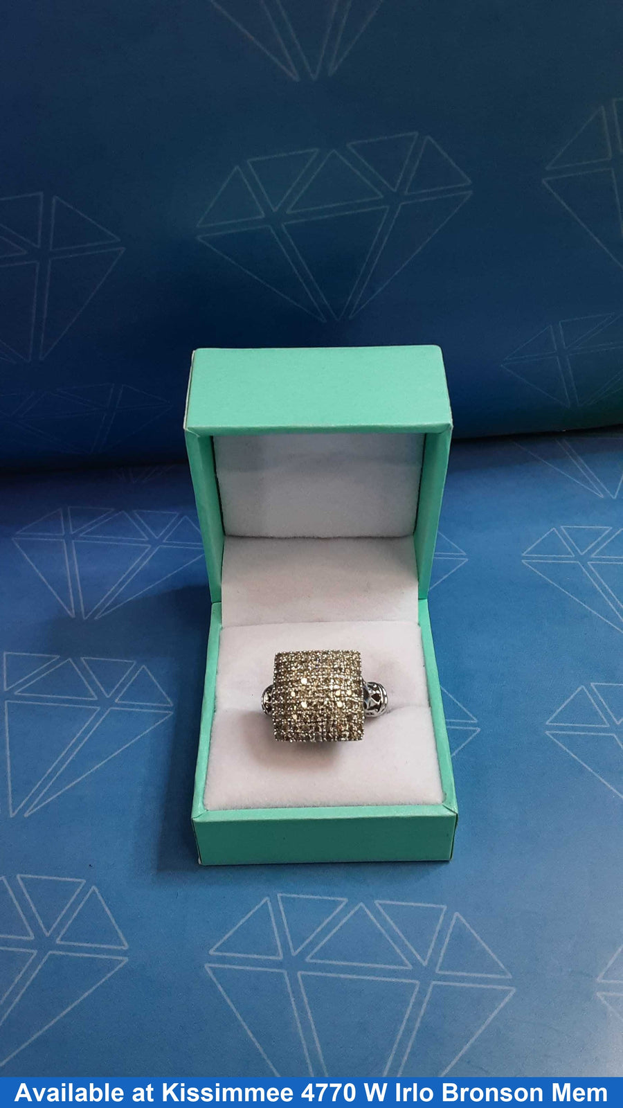 Women's Ring - White Gold 14k (.585) 6.6 grams Size 7.5