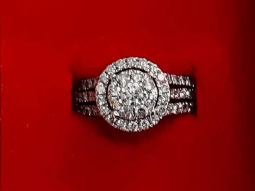 Women's Ring - White Gold 14k (.585) 4.5 grams Size 7