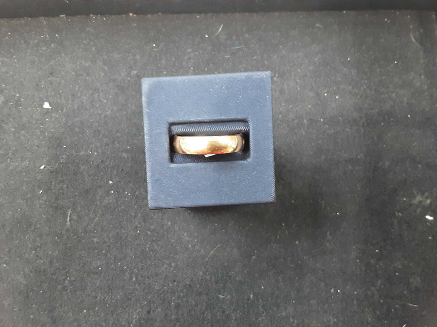 Ring - Wedding Band - Yellow Gold 14k (.585) 8 grams Size 20