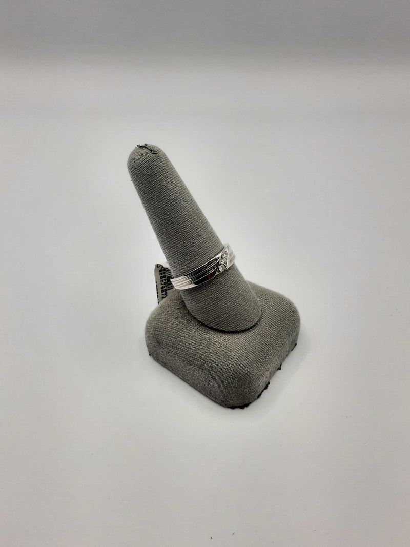 14kt Fancy Wedding Band