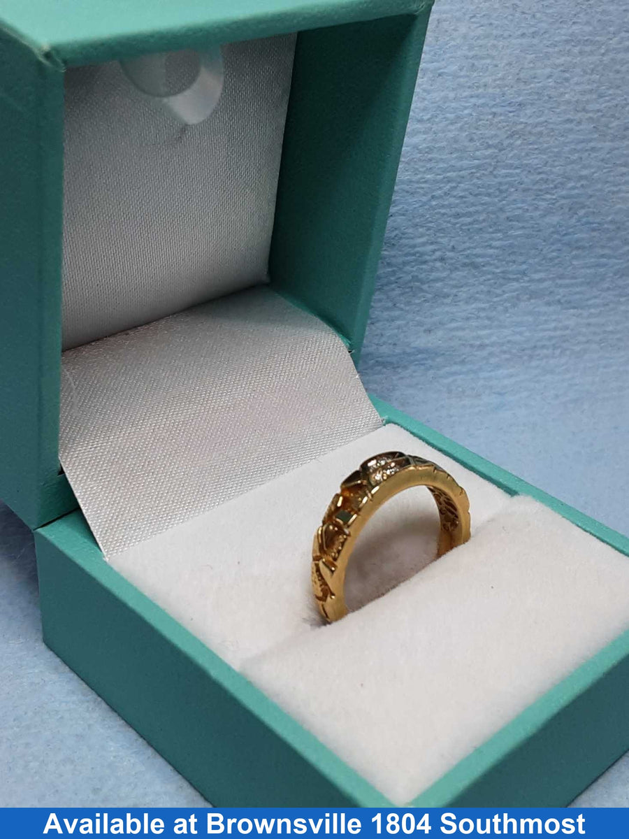 Women's Ring - Yellow Gold 14k (.585) 3.2 grams Size 6.5