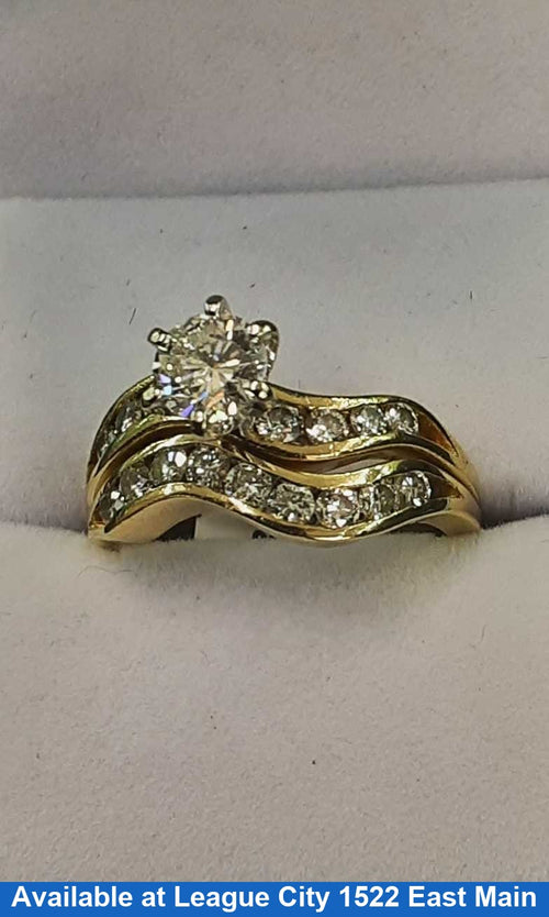 Ring - Engagement Set - Yellow Gold 14k (.585) 6.1 grams Size 6