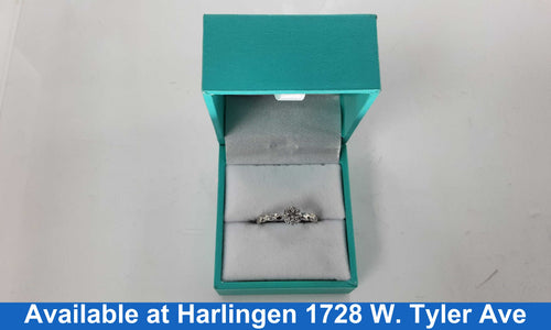 Women's Ring - White Gold 10k (.417) 1.7 grams Size 7