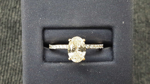 Women's Ring - Solitaire - Yellow Gold 14k (.585) 2.5 grams Size 7.5