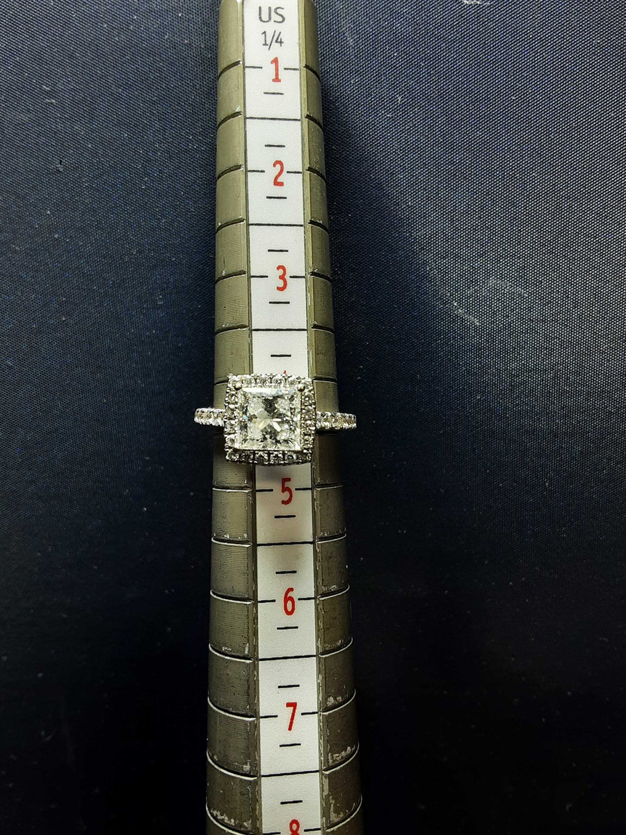 Women's Ring - White Gold 14k (.585) 3.6 grams Size 20