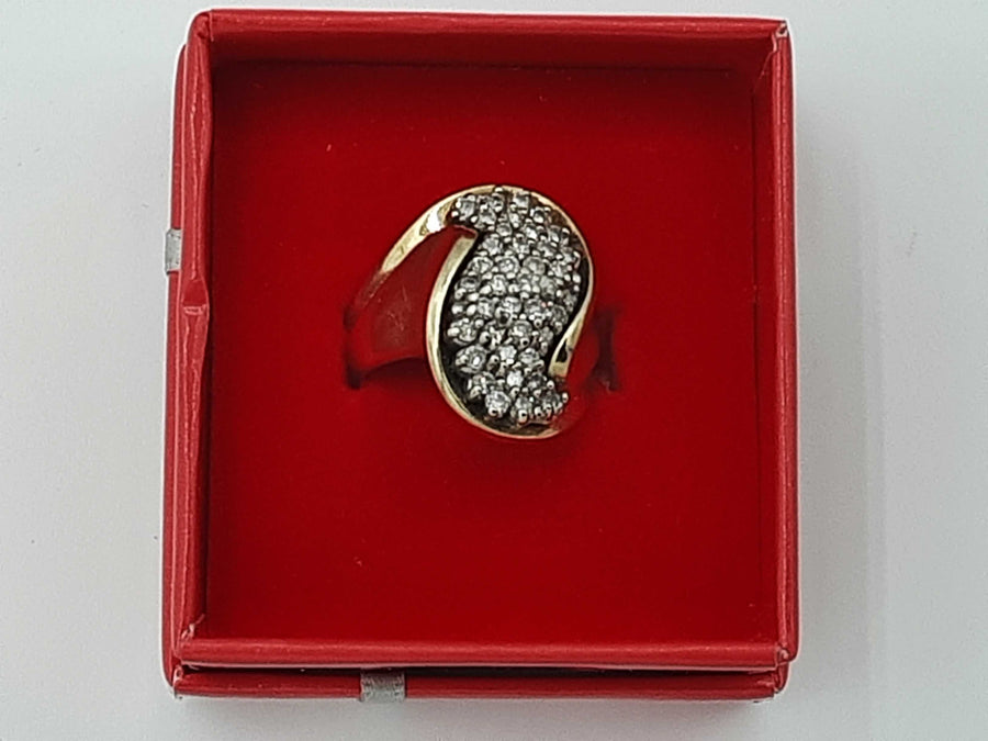 Women's Ring - Yellow Gold 10k (.417) 6.5 grams Size 8