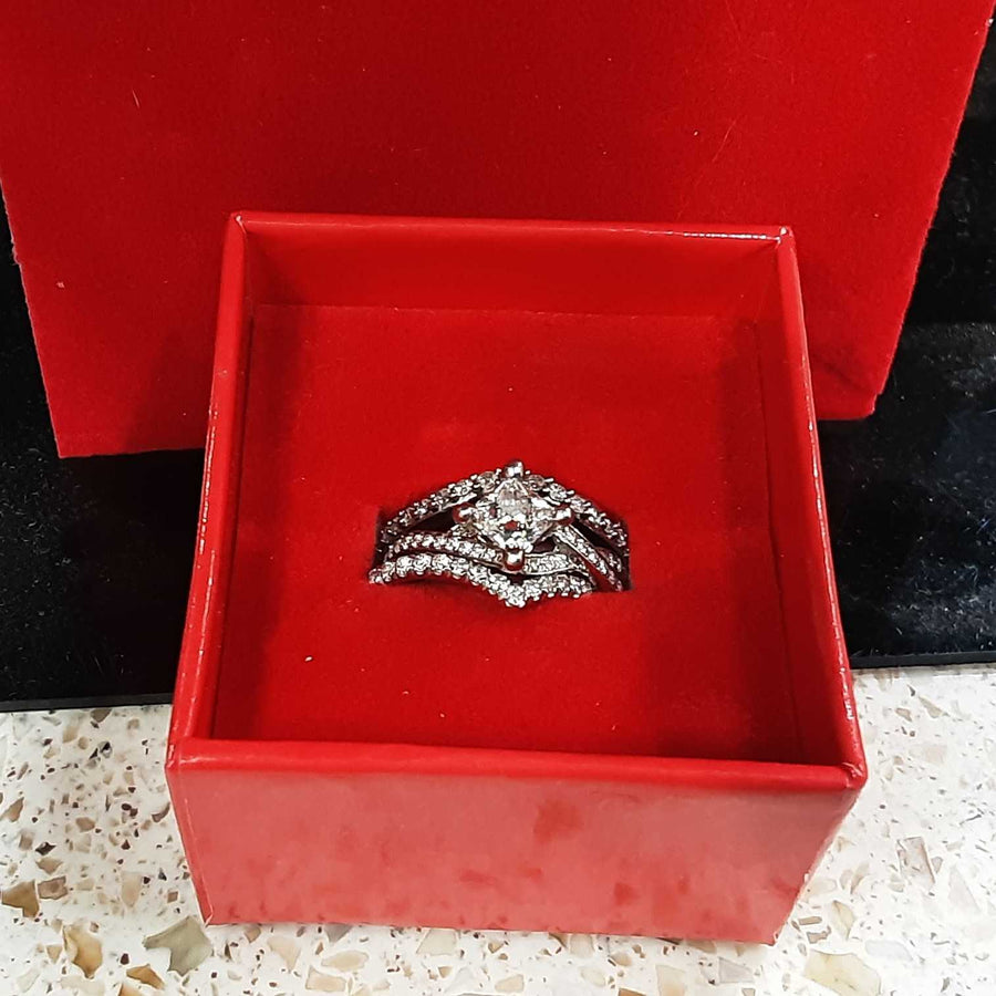 Ring - Wedding Set - White Gold 14k (.585) 7.6 grams Size 20