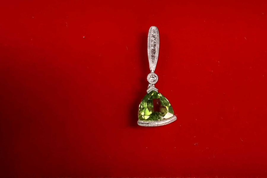 Diamond Pendant - White Gold 14k (.585) 1.5 grams