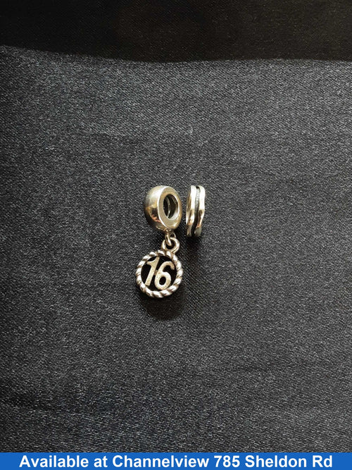 Symbol Pendant - Silver 1.3 grams